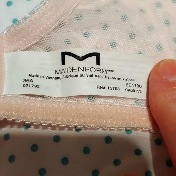 Maidenform bras 36A - Picture 3 of 6